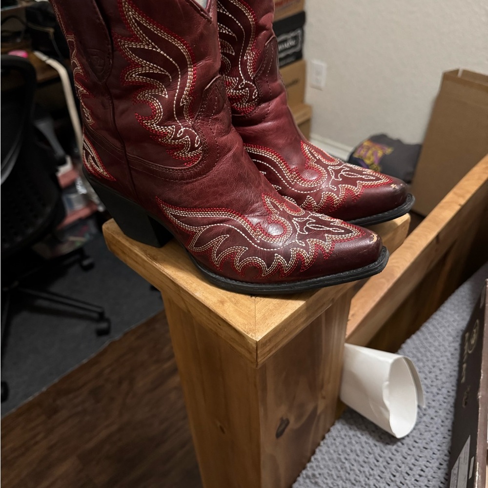 Ariat Red Embroidered Cowboy Boots